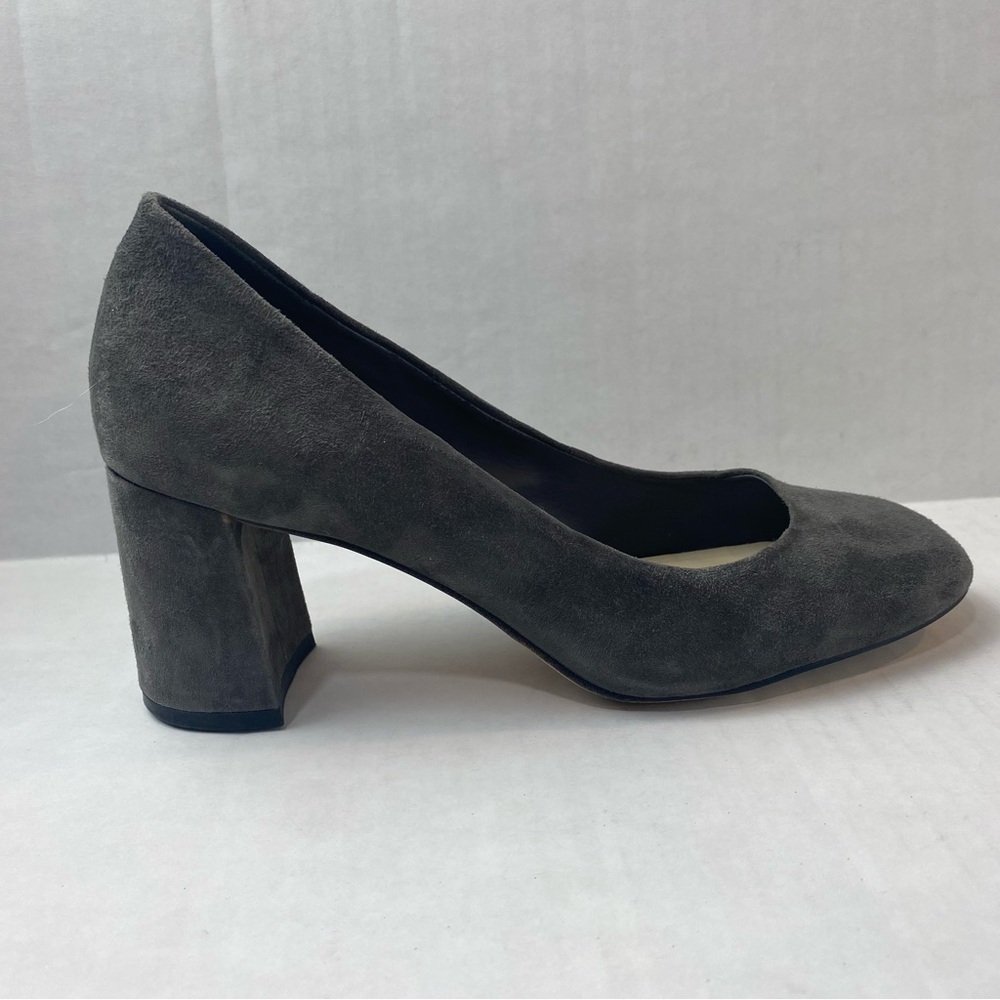 Saks Fifth Avenue Gray Heels with Elegant Pointed Toe